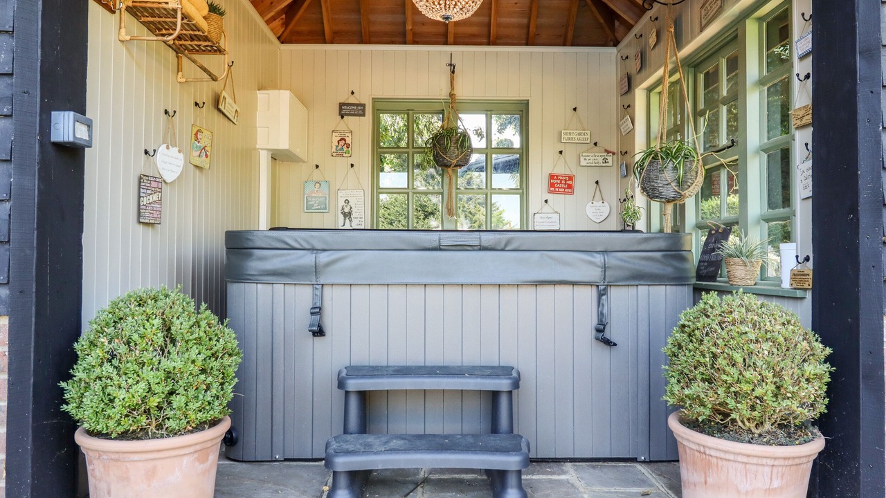 Photo of Others in Dartford