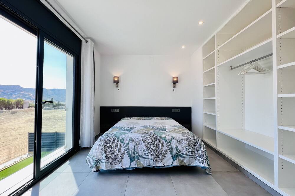 Photo of Bedroom in Port de la Selva