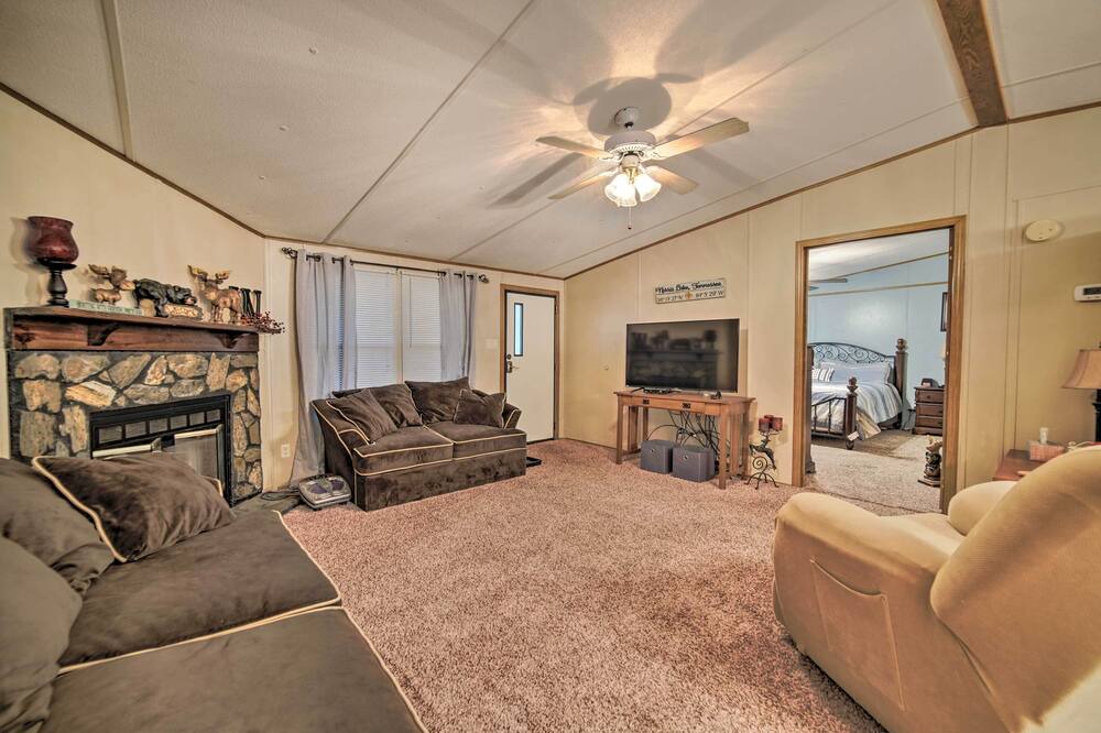 Photo of Bedroom in La Follette