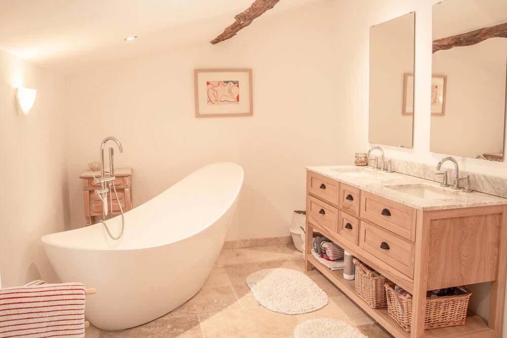 Photo of Bathroom in Tournon-d'Agenais