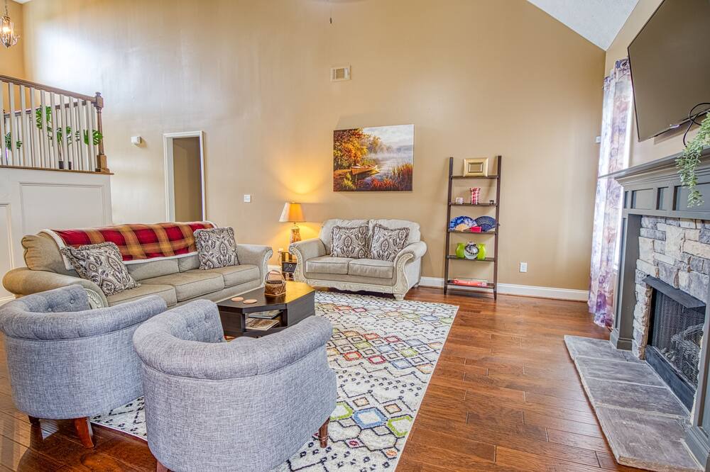 Photo of Livingroom in Bath