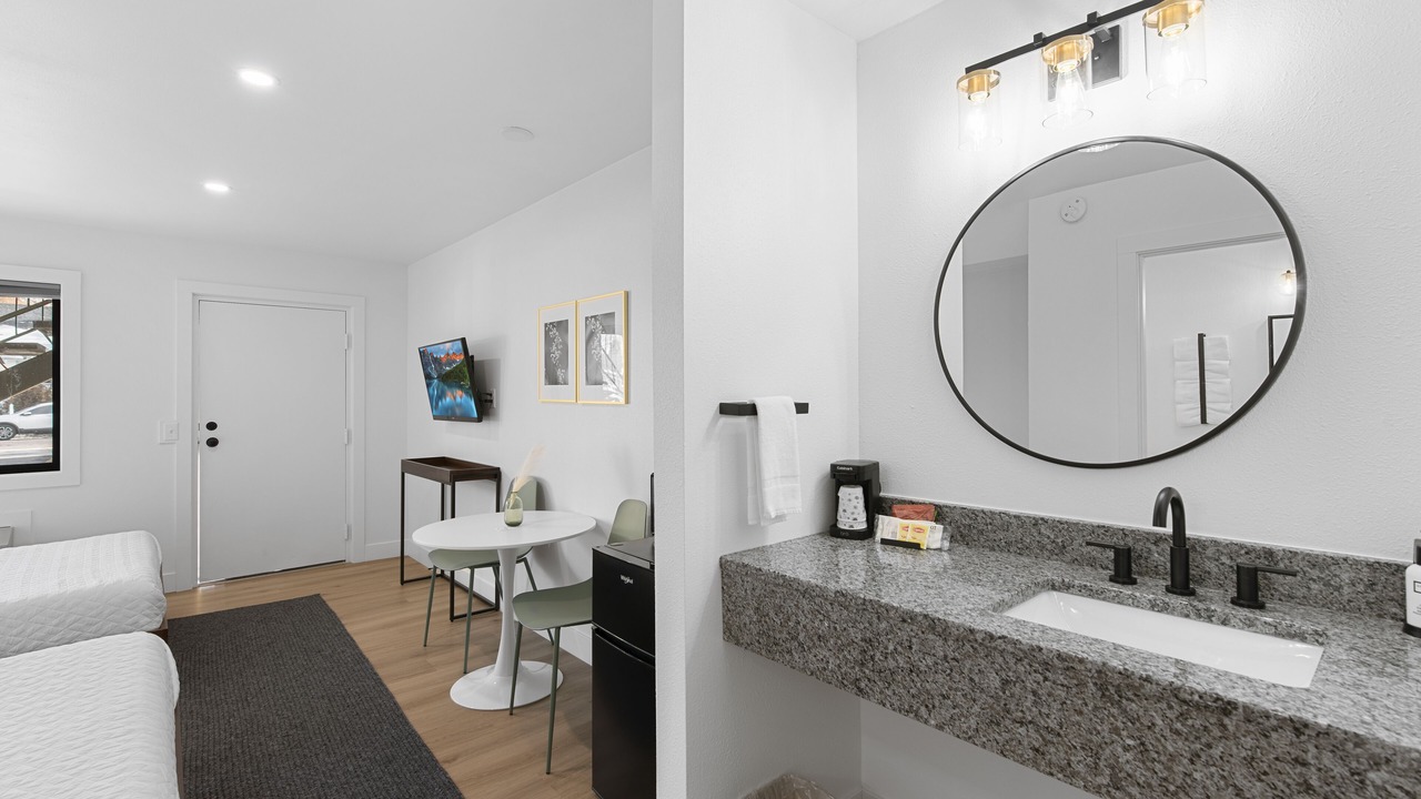 Photo of Others in Cashmere