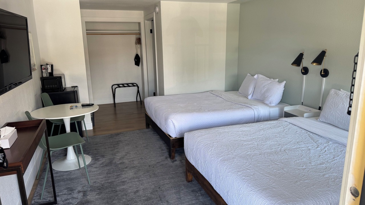 Photo of Others in Cashmere