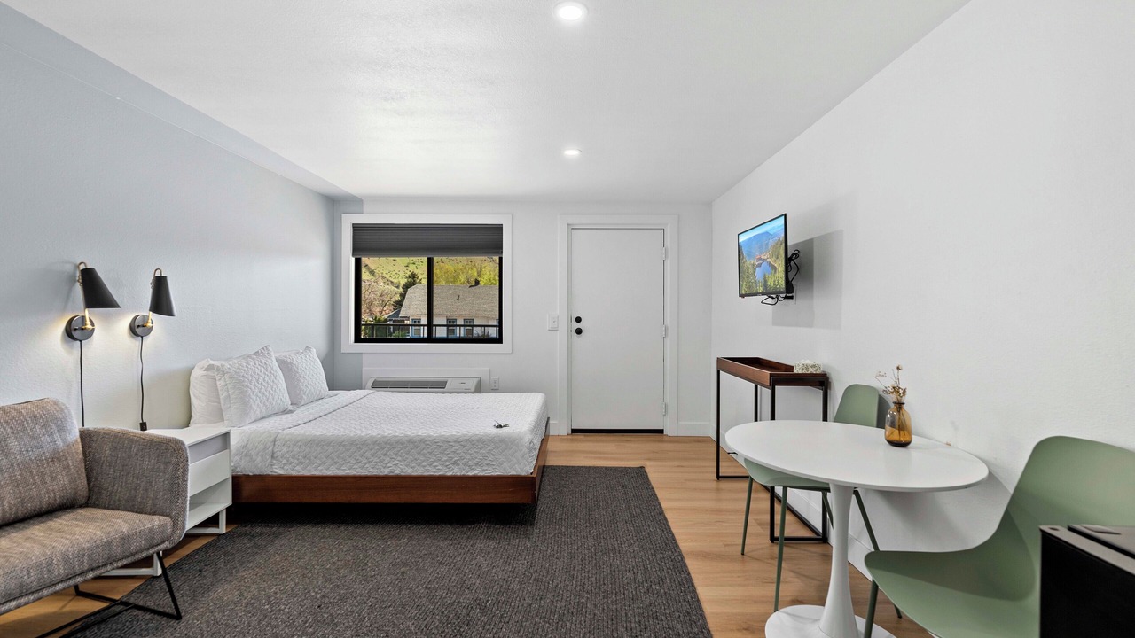 Photo of Others in Cashmere