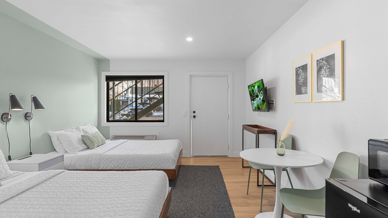 Photo of Others in Cashmere