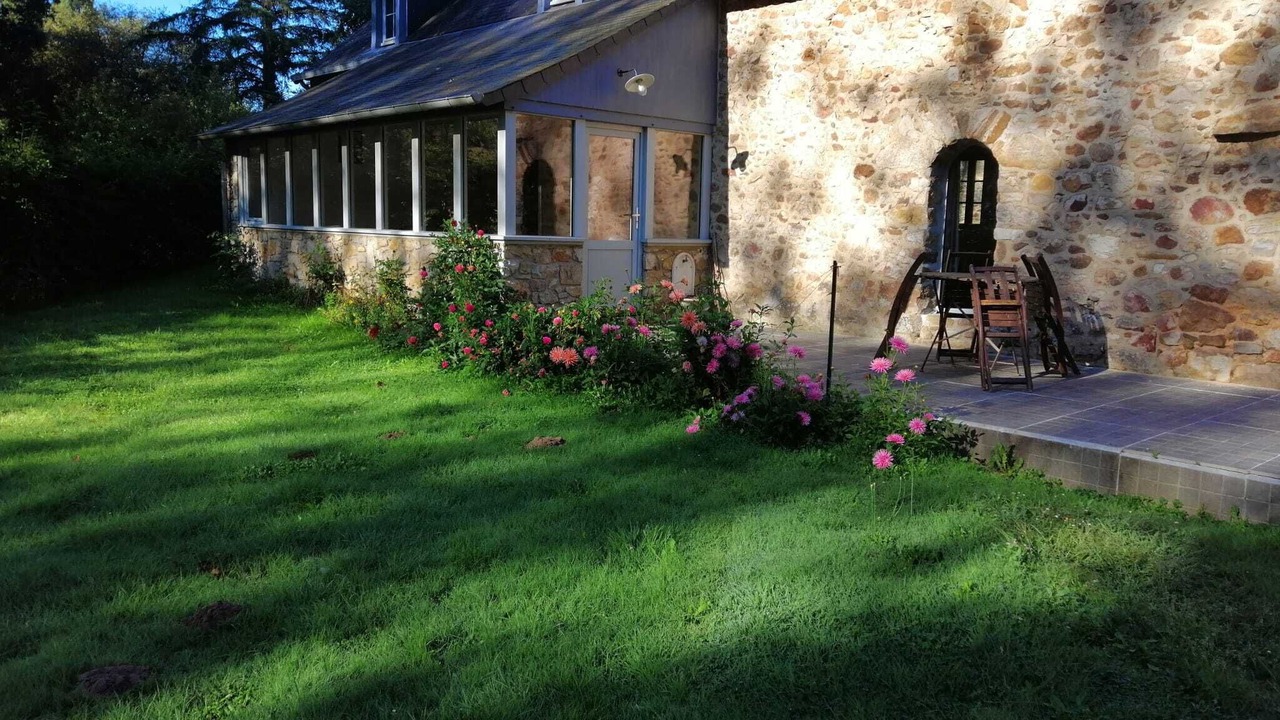 Photo of Outdoor in Chailland
