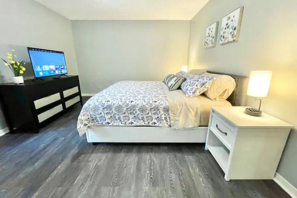 Photo of Bedroom in Acton