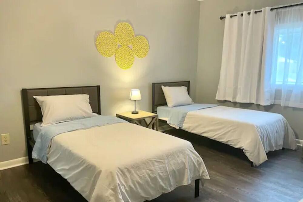 Photo of Bedroom in Acton