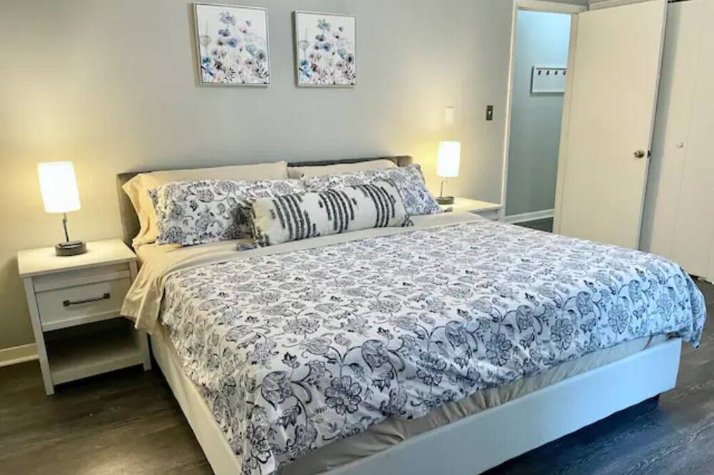 Photo of Bedroom in Acton