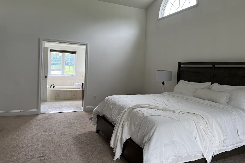 Photo of Bedroom in Cardiff
