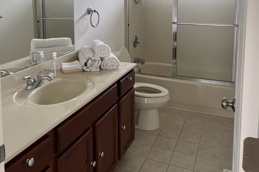 Photo of Bathroom in Cardiff