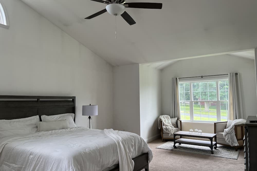 Photo of Bedroom in Cardiff