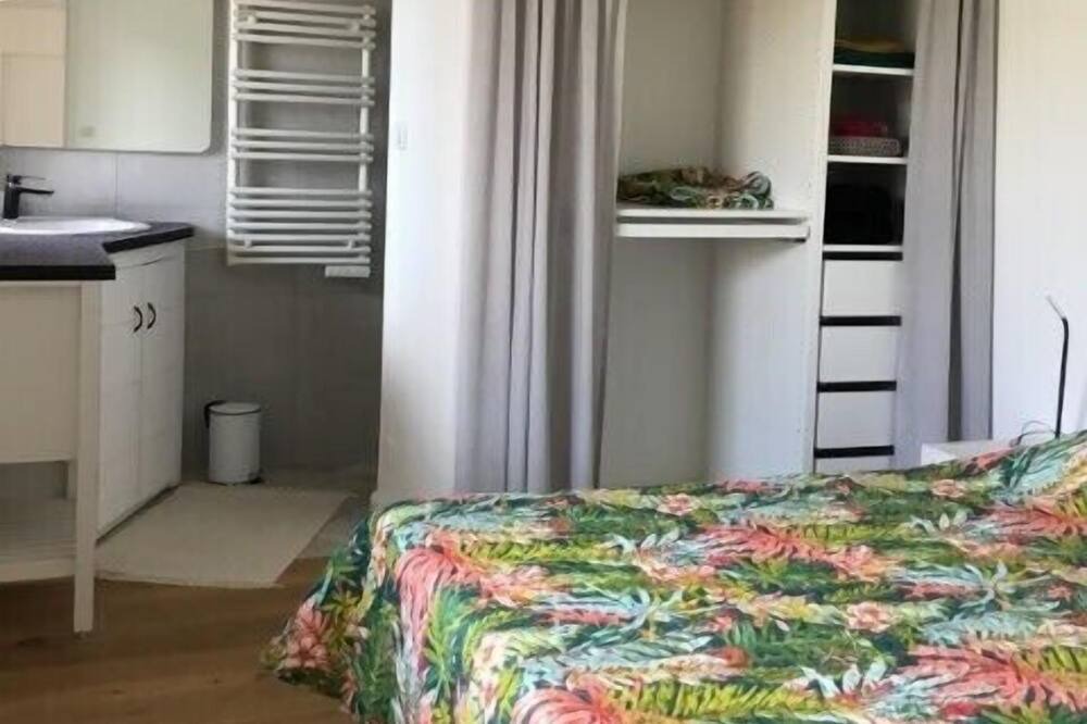 Photo of Bedroom in Bellevue