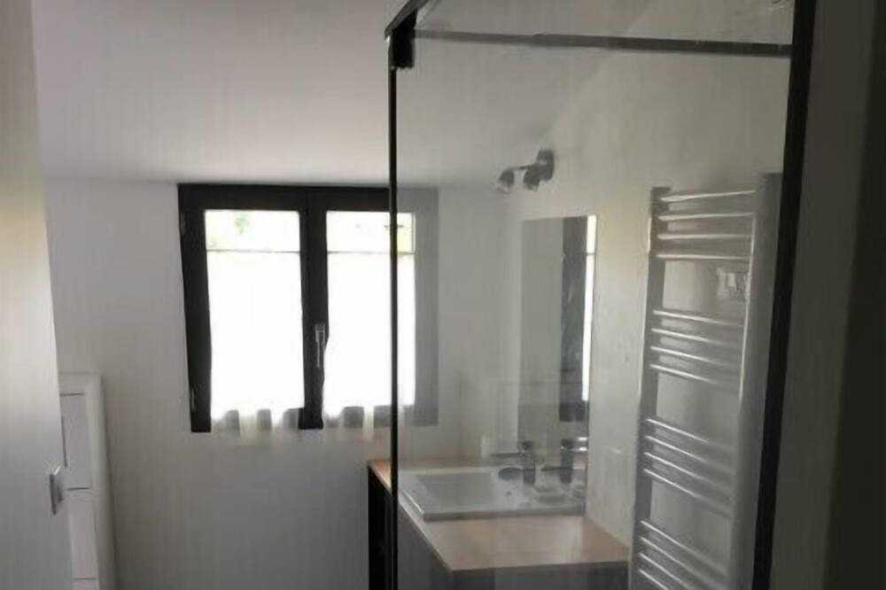 Photo of Bathroom in Bellevue
