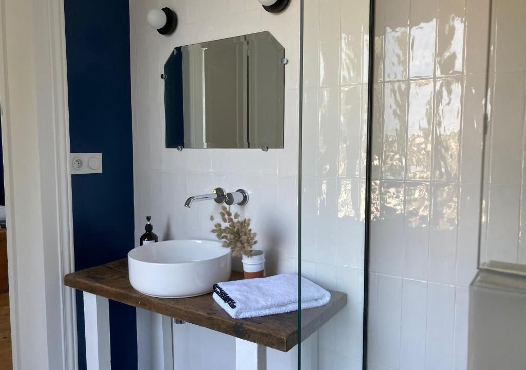 Photo of Bathroom in Centre Ville