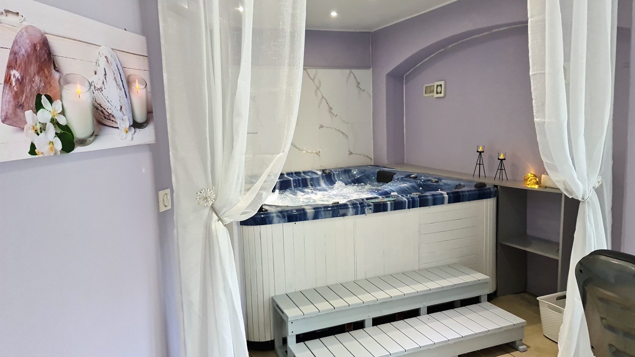 Photo of Others in Lurbe-Saint-Christau