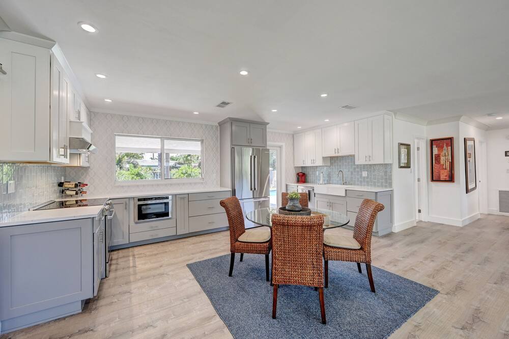 Photo of Kitchen in Oakland Park
