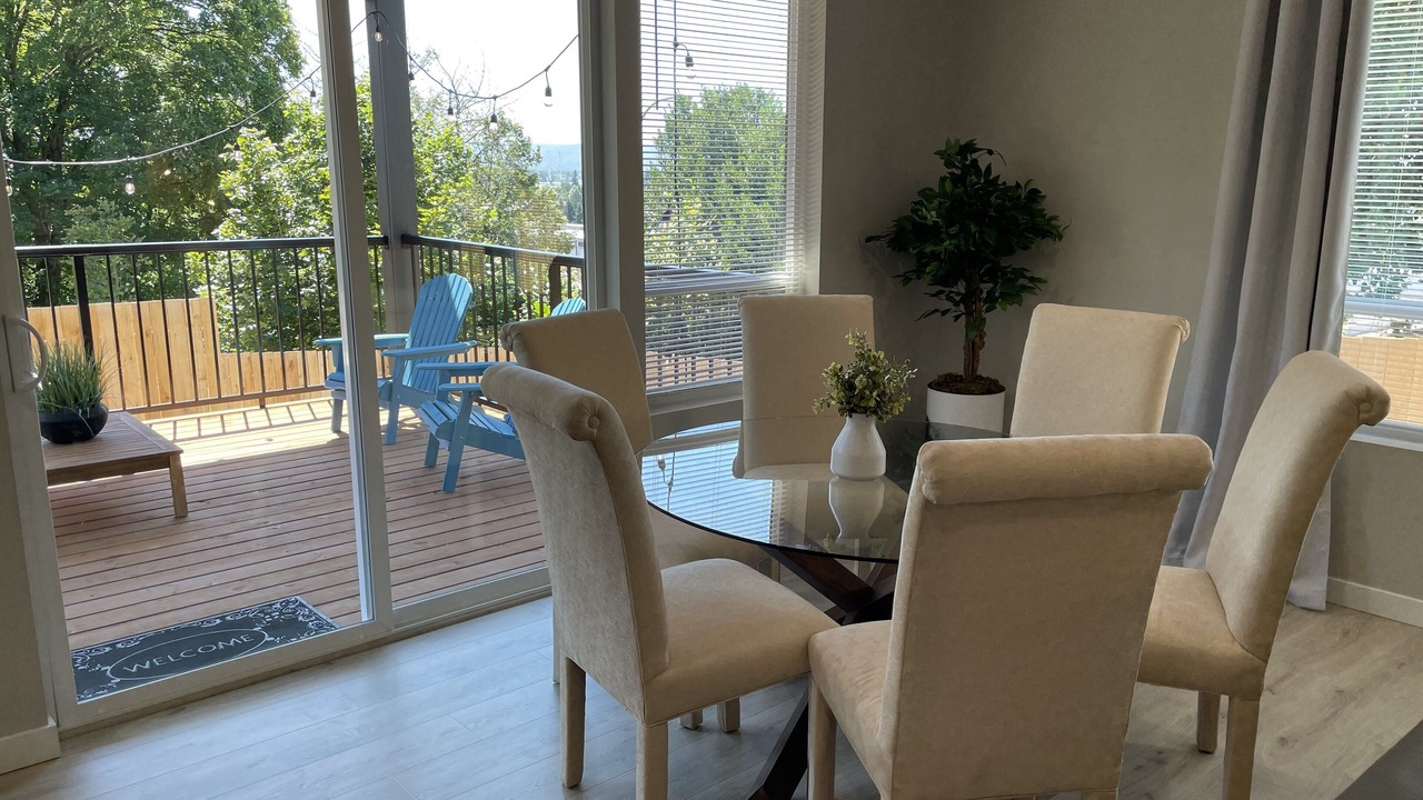 Photo of Others in Lincoln