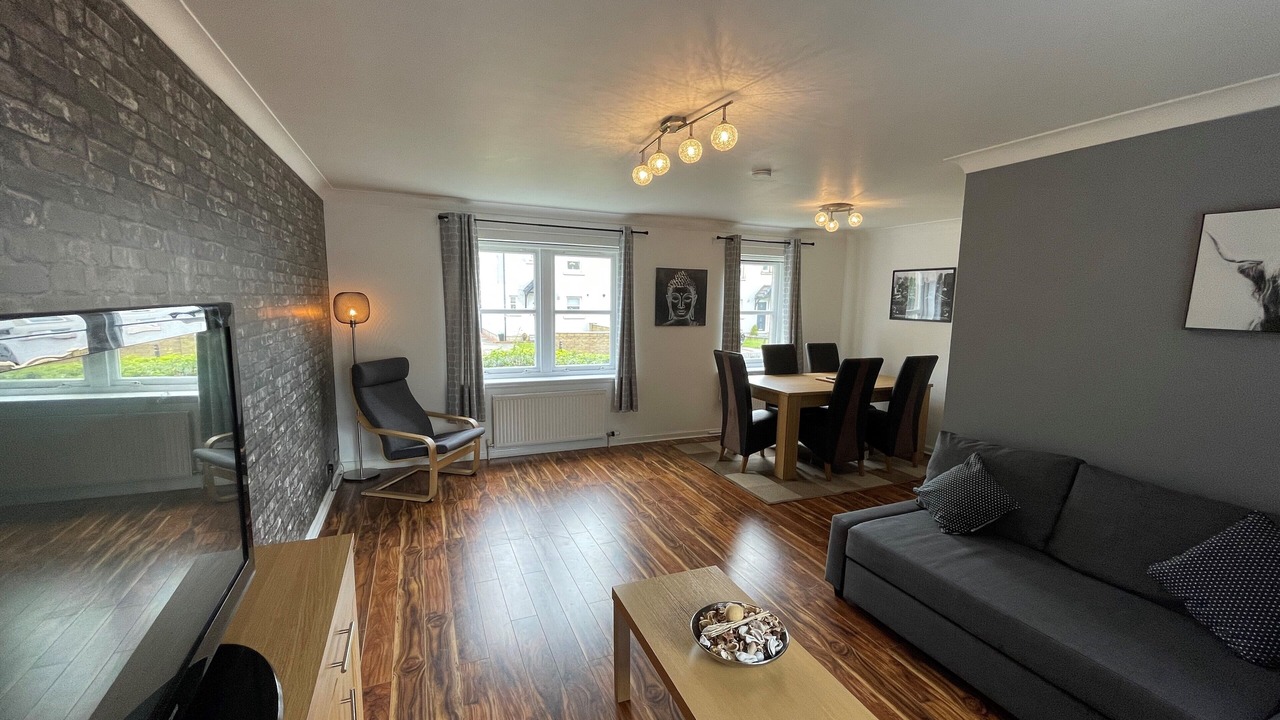 Photo of Others in Renfrew