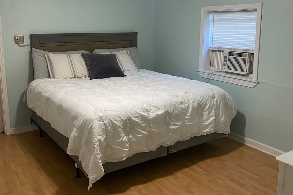 Photo of Bedroom in Tishomingo