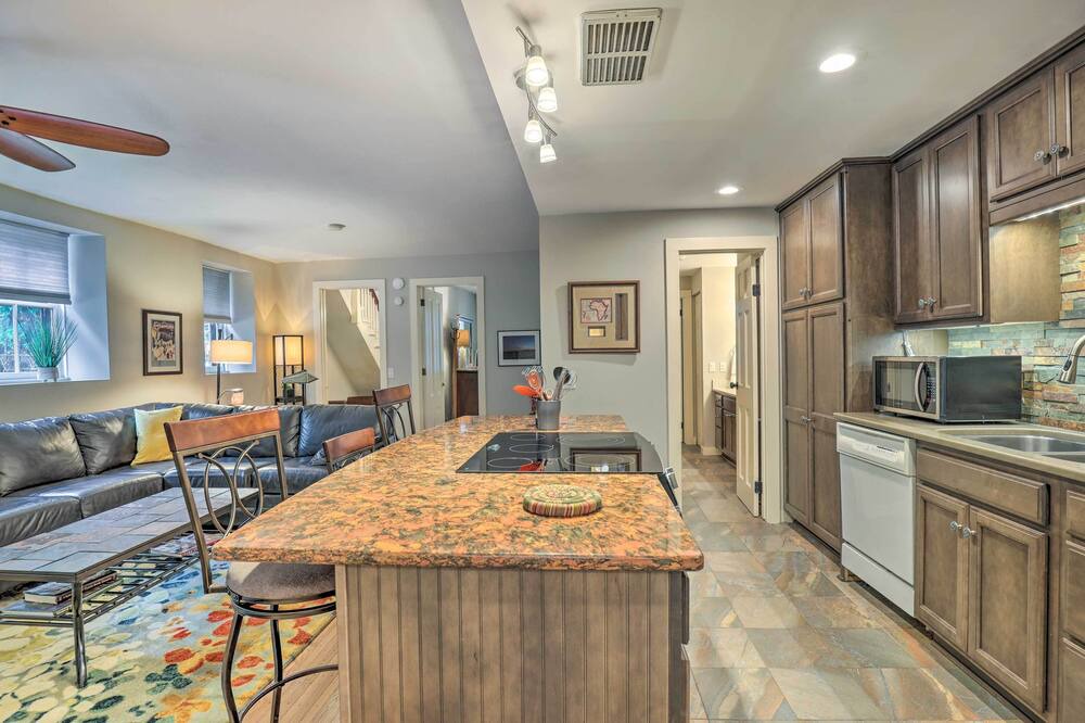 Photo of Kitchen in Corn Hill