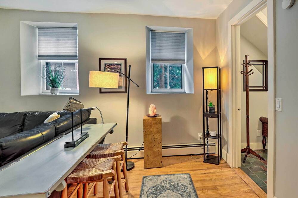 Photo of Others in Corn Hill