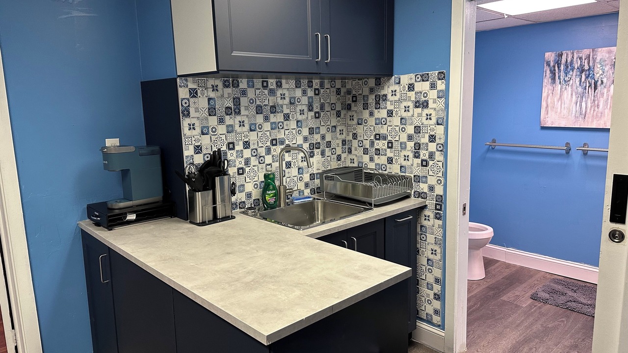 Photo of Bathroom in Adamstown