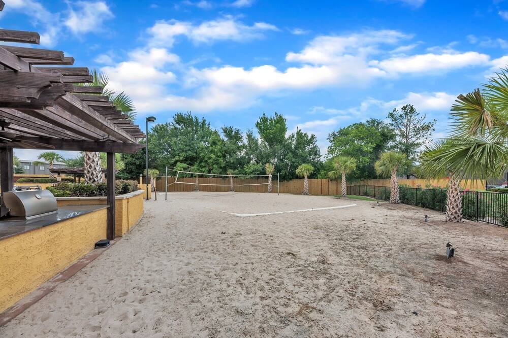 Photo of Outdoor in Washington Ave./ Memorial Park