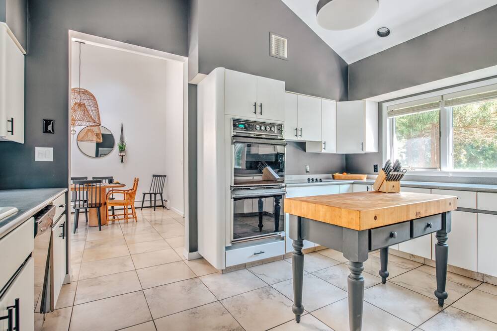 Photo of Kitchen in East Moriches