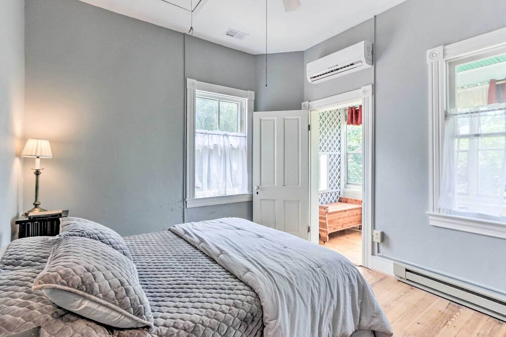 Photo of Bedroom in Shepherdstown