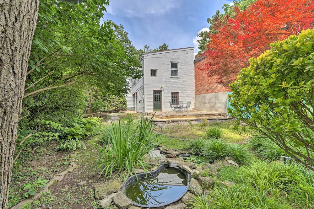 Photo of Outdoor in Shepherdstown