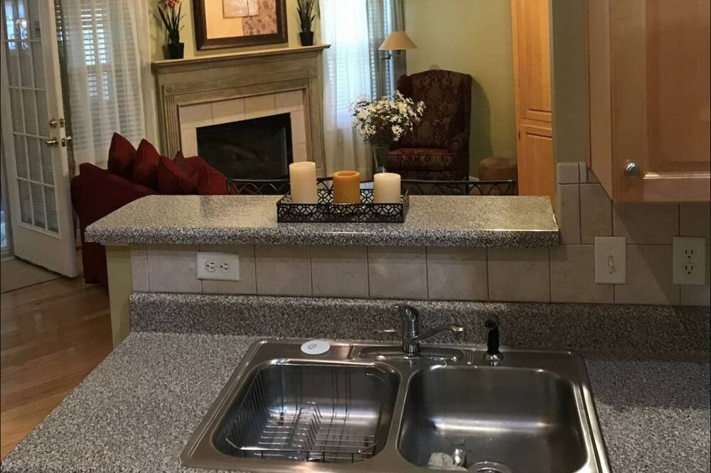 Photo of Kitchen in Hiram