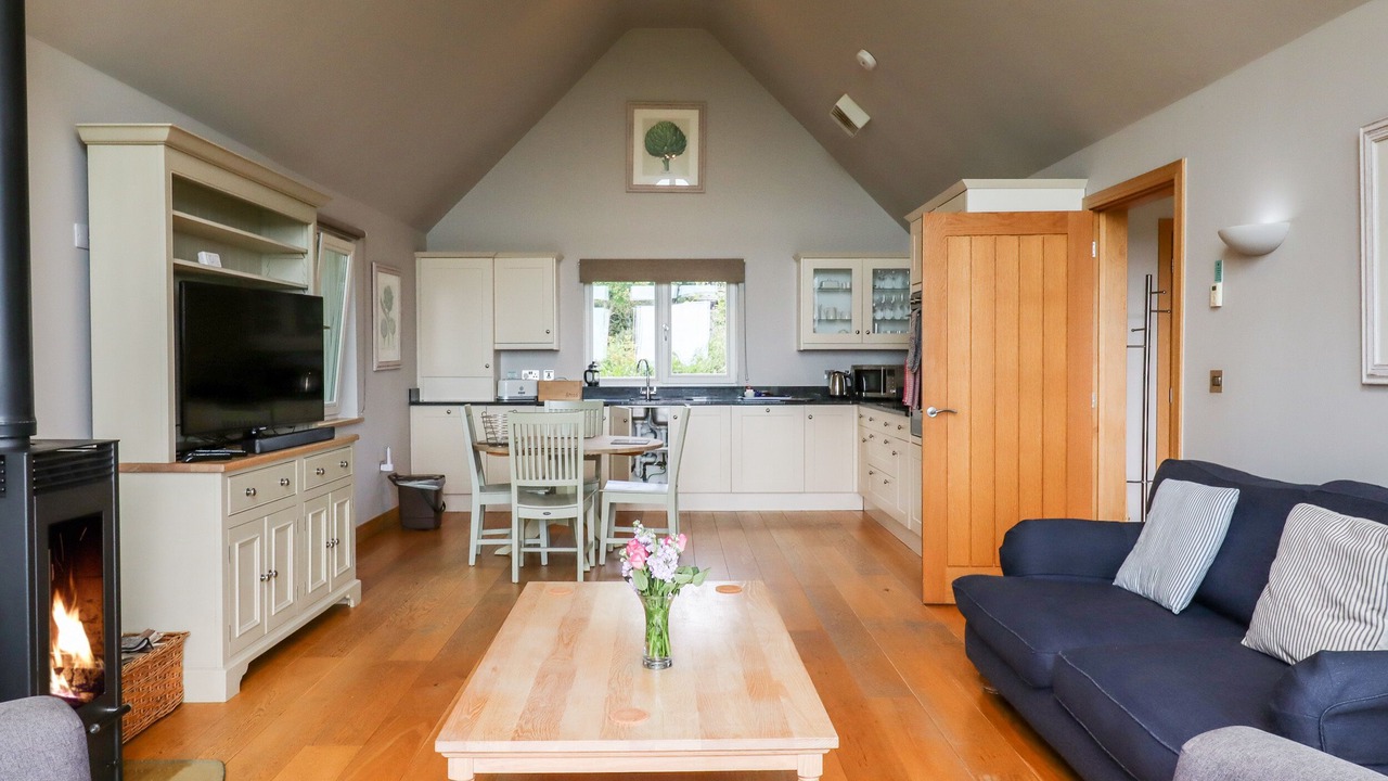 Photo of Others in Eleighwater