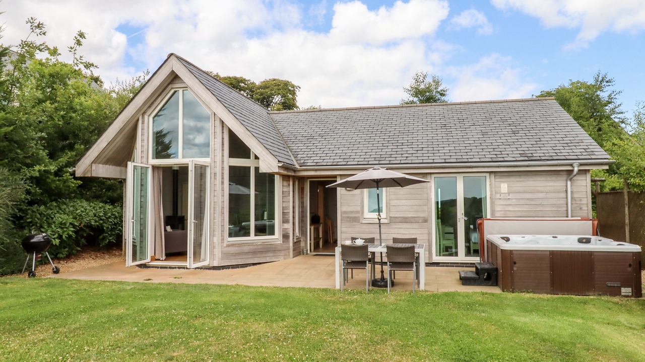 Photo of Outdoor in Eleighwater