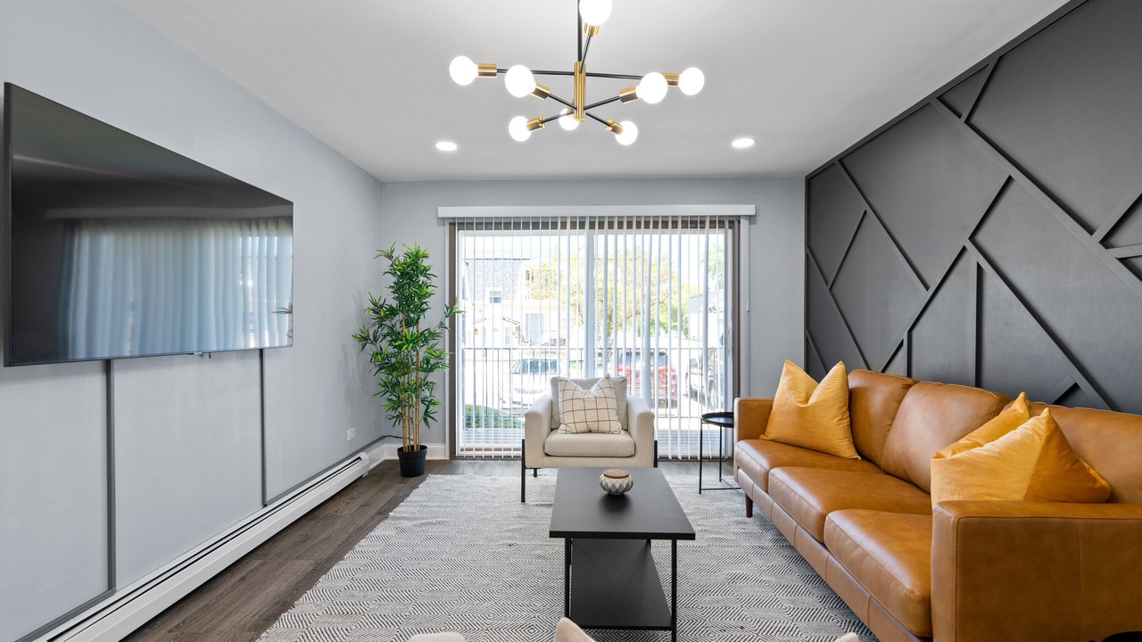 Photo of Others in Chicago Ridge