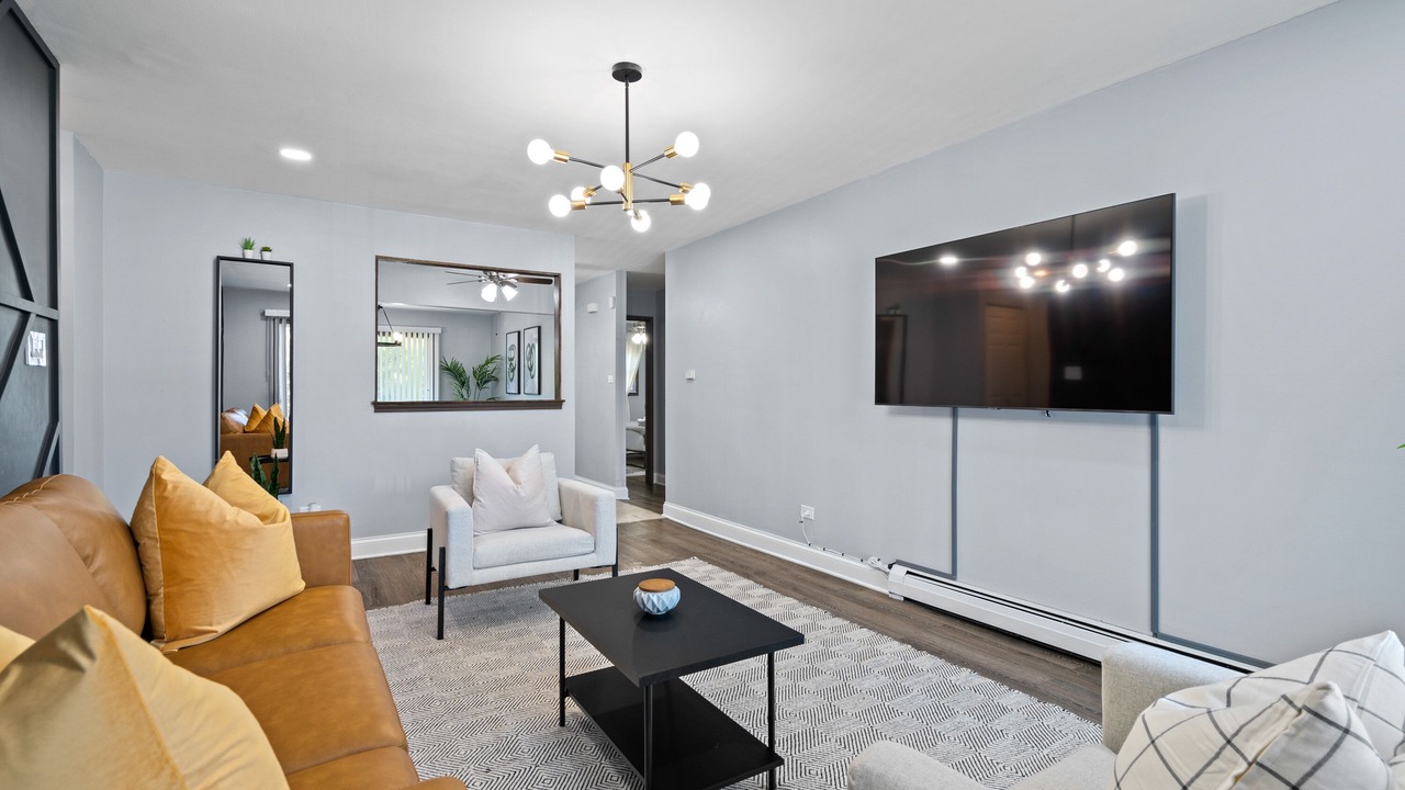 Photo of Others in Chicago Ridge