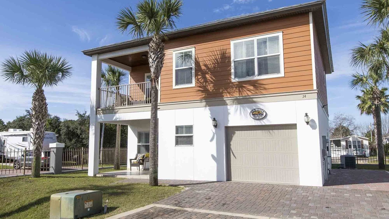 Photo of Outdoor in Avalon Beach Estates