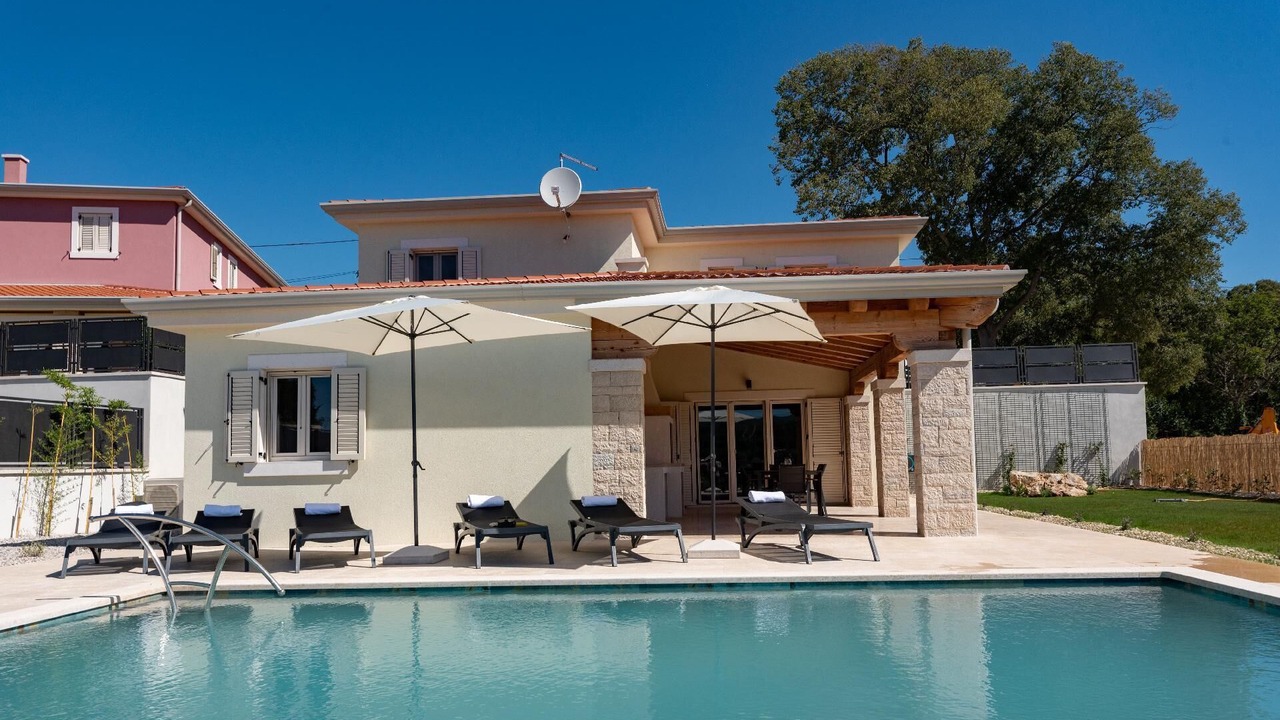 Photo of Outdoor in Vinez