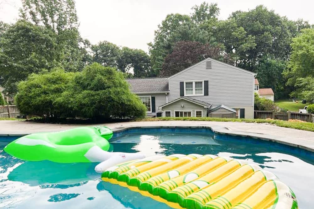 Photo of Outdoor in Tysons