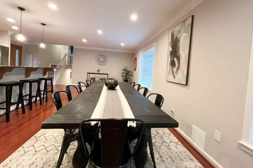 Photo of Others in Tysons