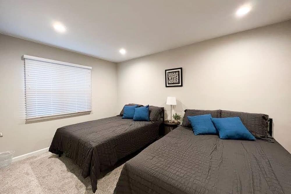 Photo of Others in Tysons