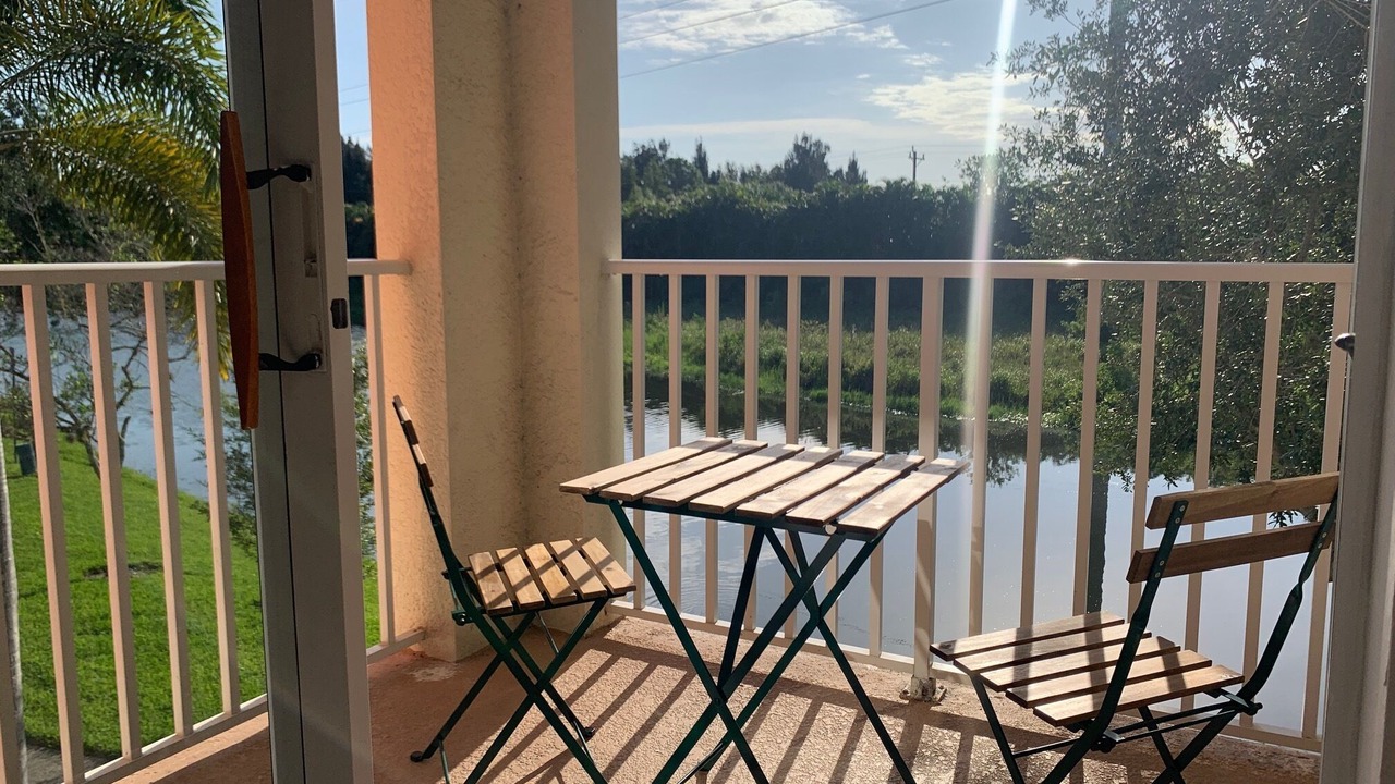 Photo of Outdoor in Diplomat