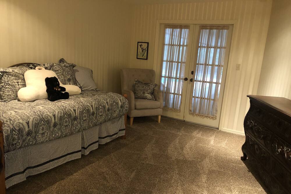 Photo of Bedroom in Thonotosassa