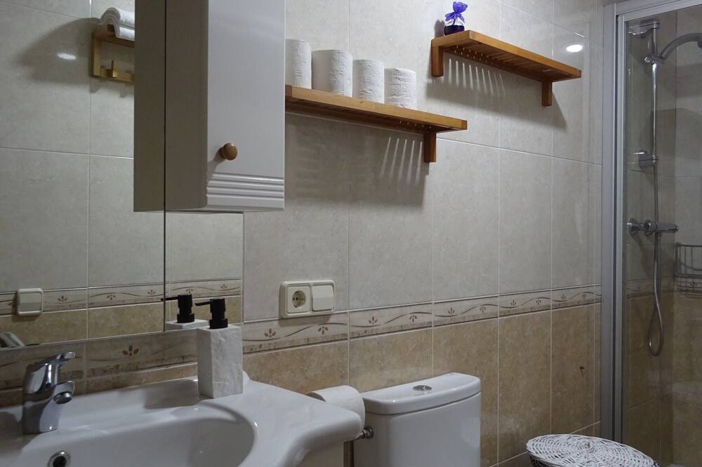 Photo of Bathroom in Camprodon