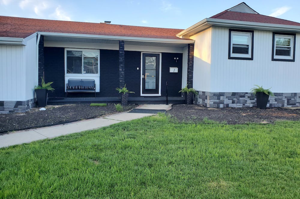 Photo of Others in Amityville