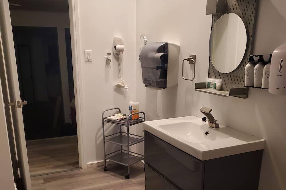 Photo of Bathroom in Amityville