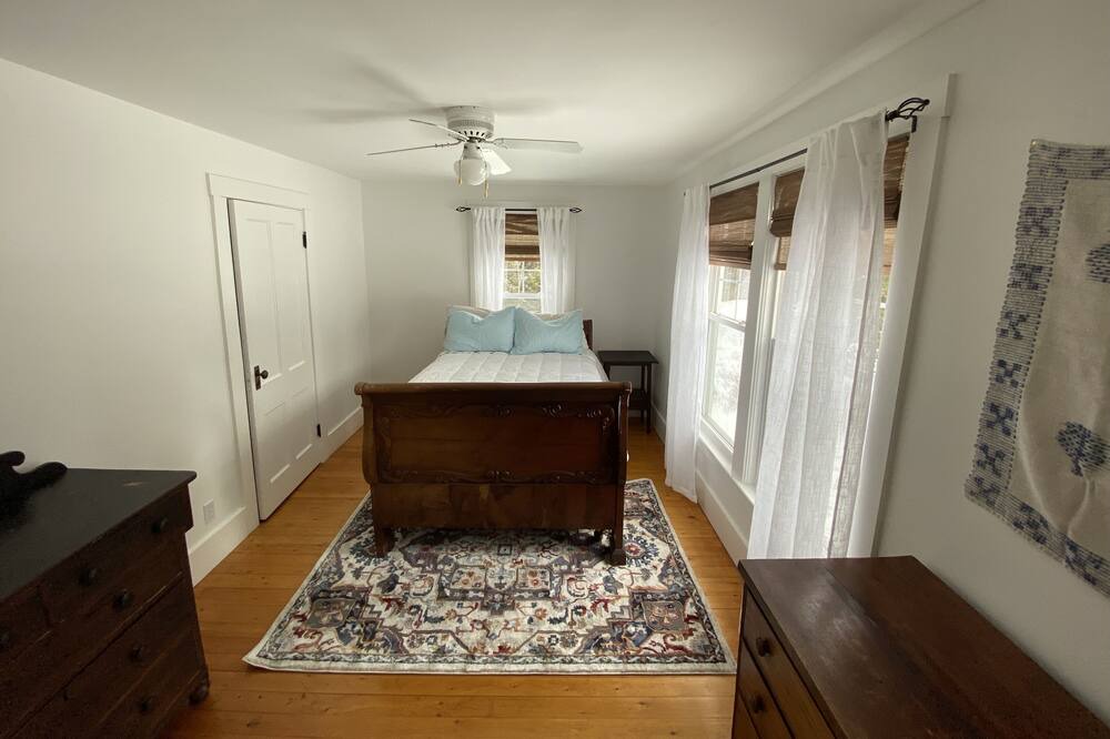 Photo of Bedroom in Canal