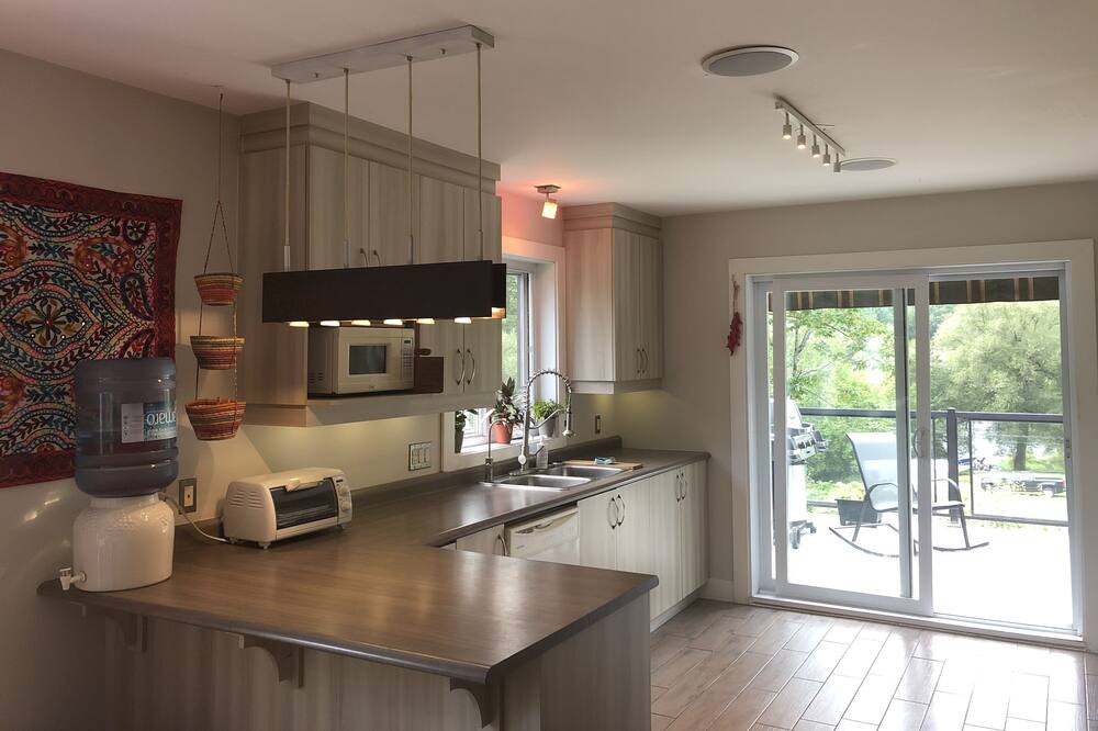 Photo of Kitchen in North Hatley