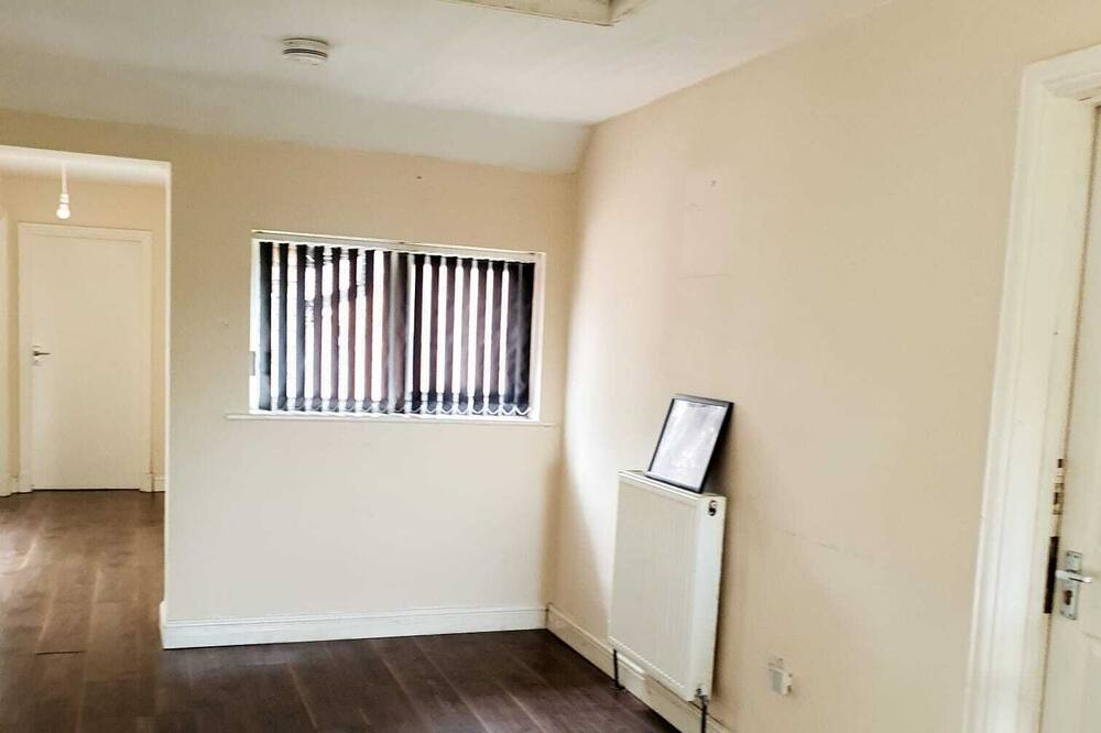 Photo of Bedroom in Halesowen