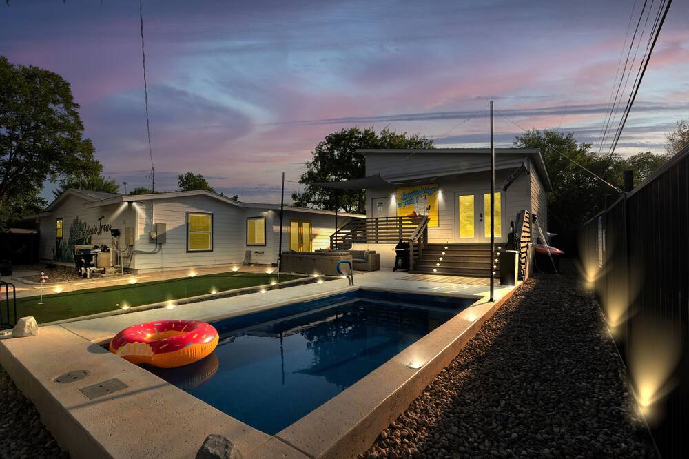 Photo of Outdoor in Shearer Hills - Ridgeview